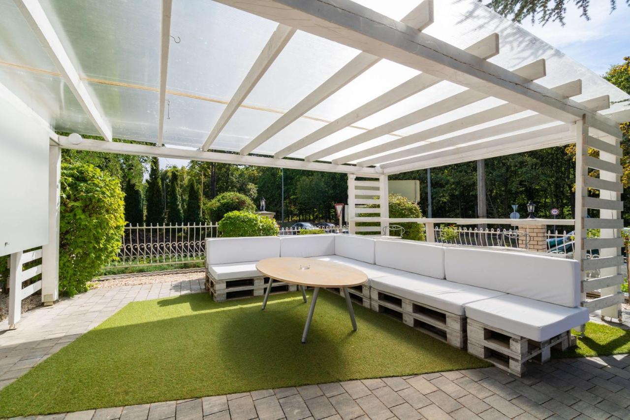 Villa Rose Garden Nyiregyhaza Exterior photo